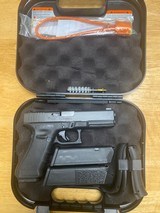GLOCK 17 G17 GEN 4 9MM - 1 of 4