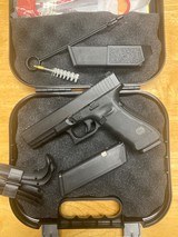 GLOCK 17 G17 GEN 4 9MM - 2 of 3