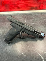 SIG SAUER P229 - 6 of 6