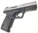 SMITH & WESSON SD40 VE - 2 of 4