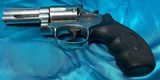 SMITH & WESSON MODEL 696 - 4 of 7