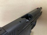 SMITH & WESSON M&P9 - 5 of 8