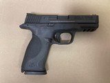 SMITH & WESSON M&P9 - 4 of 8