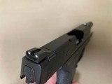 SMITH & WESSON M&P 9 sheild - 5 of 6