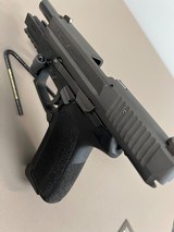 SIG SAUER SP2022 NITRON - 3 of 4