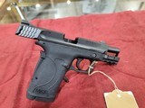 SMITH & WESSON 11663 M&P Shield EZ 380 - 2 of 3
