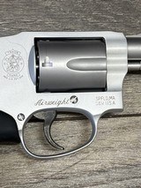 SMITH & WESSON 638-3 AIRWEIGHT - 2 of 6