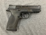 SMITH & WESSON M&P40 .40 S&W - 1 of 4