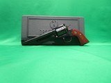 RUGER NEW MODEL SUPER BLACKHAWK BISLEY - 1 of 6
