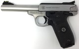 SMITH & WESSON SW22 VICTORY - 4 of 4