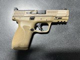 SMITH & WESSON M&P M2.0 FDE OR - 2 of 2