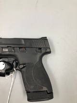 SMITH & WESSON M&P 9 SHIELD PLUS - 2 of 5