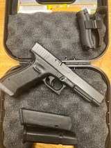 GLOCK 35 G35 Gen 4 NIGHT Sight / Cutout Slide - 2 of 3