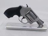 SMITH & WESSON 637 - 3 of 6