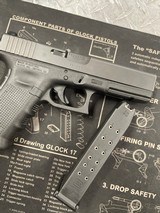 GLOCK 22 GEN 4 - 2 of 4