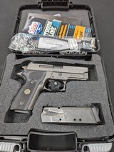 SIG SAUER P229 LEGION - 1 of 8