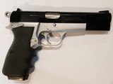 BROWNING Belgian Browning Hi-Power - 2 of 7