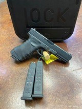 GLOCK G22 GEN 3 - 2 of 5