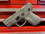 SMITH & WESSON M&P 9 Shield 9mm - 1 of 2