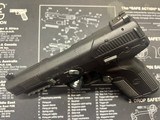 FN Five-seveN - 3 of 6