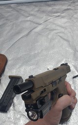 SMITH & WESSON M&P 9 M2.0 - 6 of 6