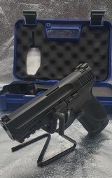 SMITH & WESSON M&P 9 M2.0 - 5 of 7