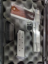 KIMBER CLASSIC STAINLESS GOLD MATCH - 1 of 1