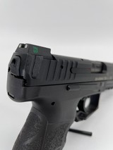 HECKLER & KOCH VP9 - 3 of 4