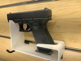GLOCK 19 g19 gen 3 ui1950203 - 6 of 6
