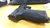 SMITH & WESSON M&P40 M2.0 - 3 of 7