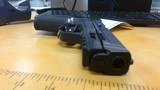 SMITH & WESSON M&P40 M2.0 - 5 of 7