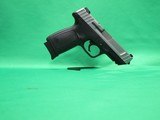 SMITH & WESSON SD40VE - 2 of 6
