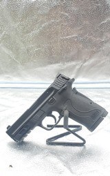 SMITH & WESSON 380 shield ez 2.0 - 1 of 6