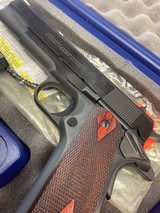 COLT 1911 GOVERNMENT - 3 of 3