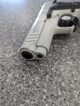 LIONHEART INDUSTRIES LH9 - 7 of 8