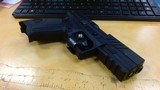 BERETTA APX A1 - 3 of 7