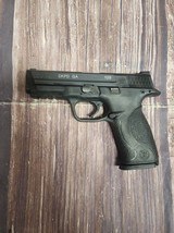 SMITH & WESSON .40S&W M&P 40 DKPD Police Trade - 2 of 6