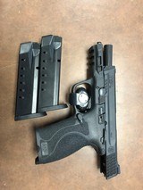 SMITH & WESSON M&P 40 2.0 .40 S&W - 1 of 7