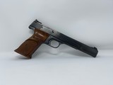 SMITH & WESSON MODEL 41 - 2 of 5