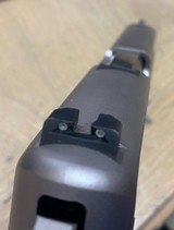 SIG SAUER P220R Bi-tone w/Box & Accessories - 4 of 7