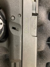 GLOCK 23 - 4 of 6
