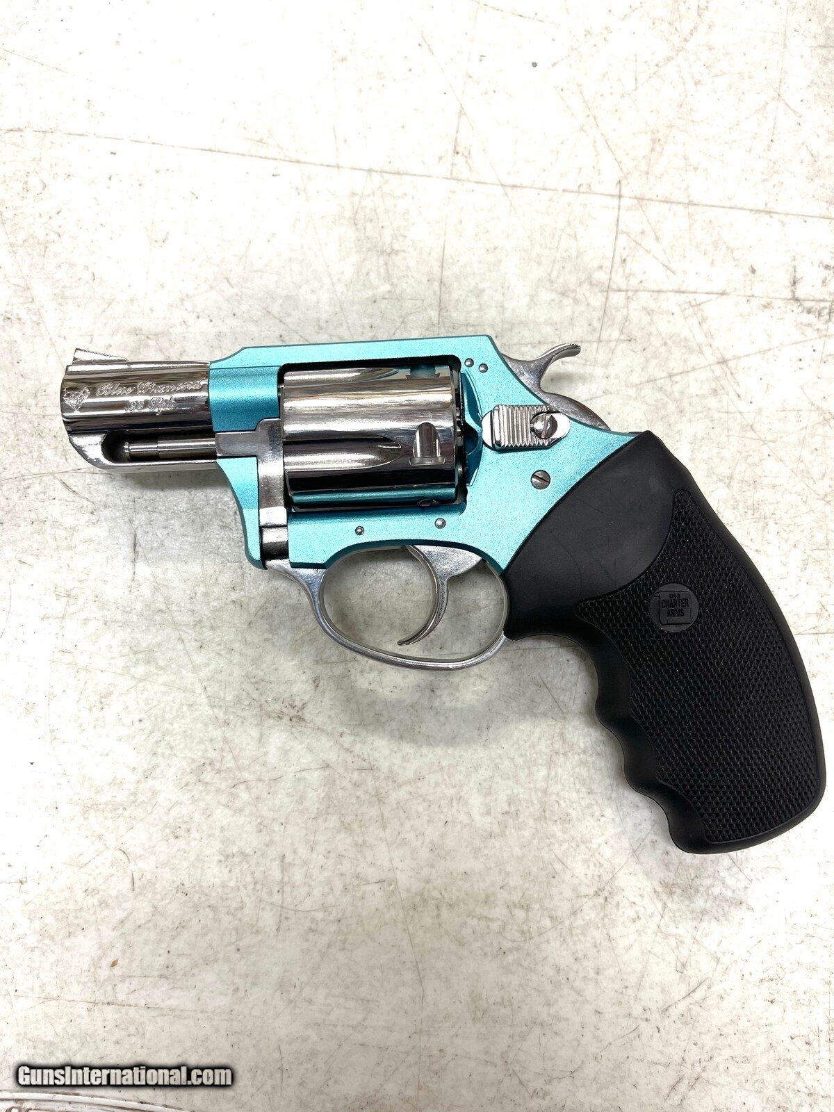 CHARTER ARMS BLUE DIAMOND