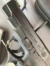 SMITH & WESSON Performance Center Shield M2.0 - 4 of 7