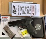 SMITH & WESSON Performance Center Shield M2.0 - 3 of 7