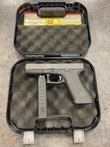 GLOCK P80 - 1 of 6