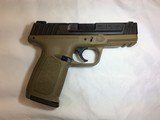 SMITH & WESSON SD40 - 5 of 5