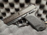 HECKLER & KOCH USP COMPACT - 1 of 4