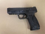 SMITH & WESSON M&P M2.0 - 2 of 5