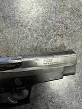 SIG SAUER P226 - 4 of 7