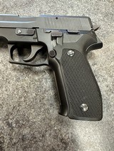 SIG SAUER P226 - 5 of 7